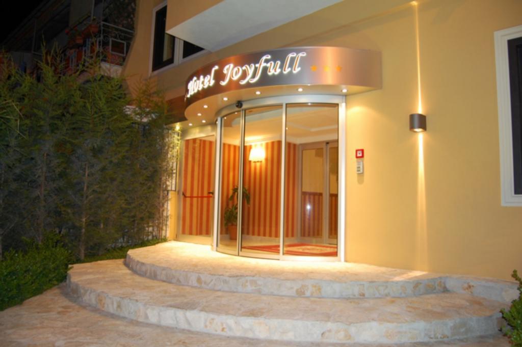 Hotel Joyfull Naples Exterior photo